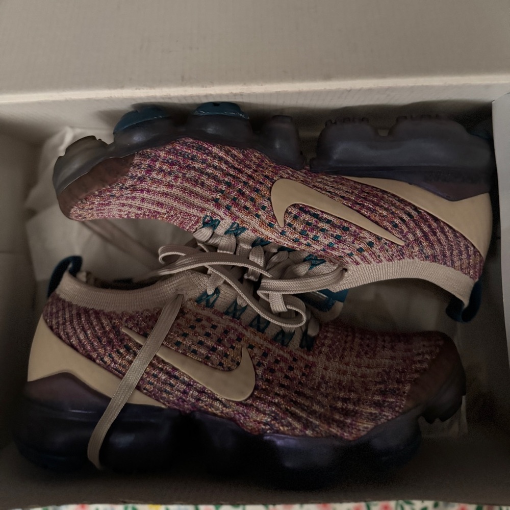 Nike Desert Sand Vapormax Flyknit 3